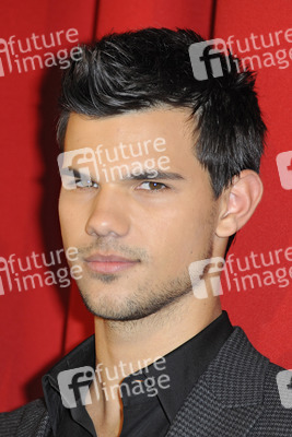Taylor Lautner