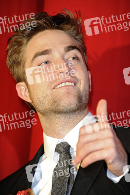 Robert Pattinson
