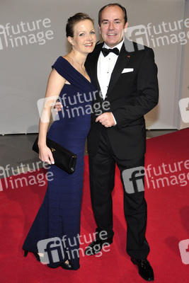 Wolfram Kons mit Partnerin Alexa Apermann