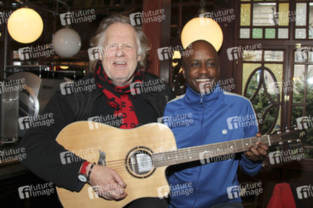 Gunter Gabriel, Yared Dibaba