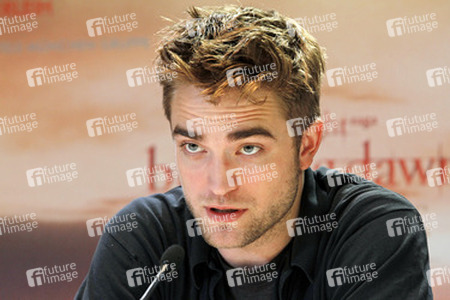 Robert Pattinson