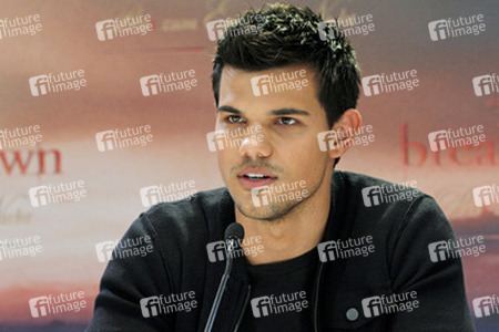 Taylor Lautner