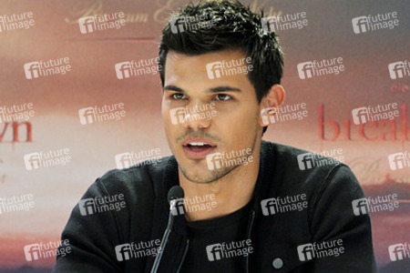 Taylor Lautner