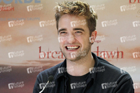 Robert Pattinson