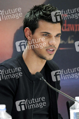 Taylor Lautner