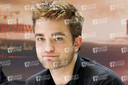 Robert Pattinson