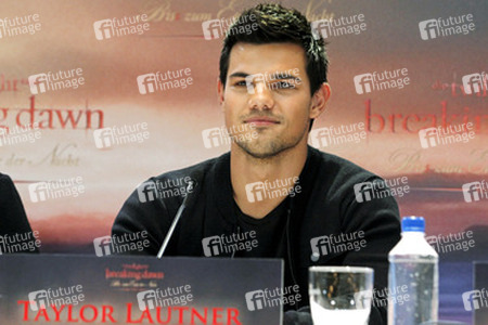 Taylor Lautner
