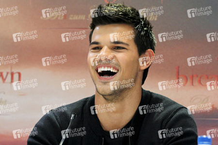 Taylor Lautner