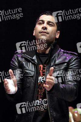 Ali Tabatabaee (Zebrahead)