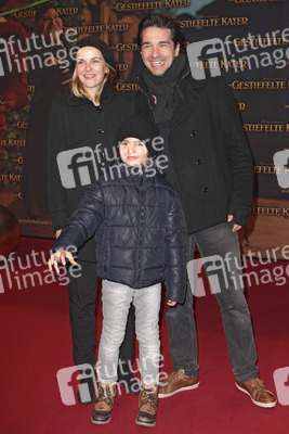 Denise Zich, Andreas Elsholz mit Sohn