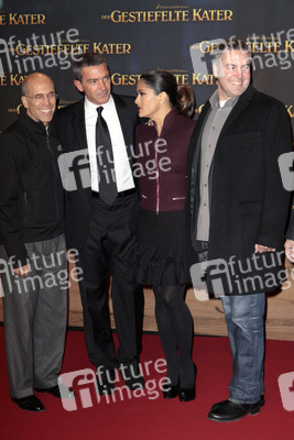 Jeffrey Katzenberg, Antonio Banderas, Salma Hayek, Chris Miller