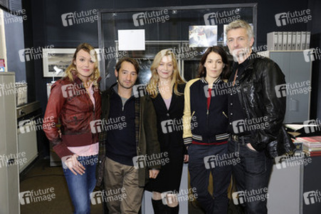 Alwara Höfels, Boris Aljinovic, Tatjana Blacher, Nicolette Krebitz, Dominic Raacke