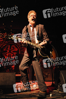 Dave King (Flogging Molly)
