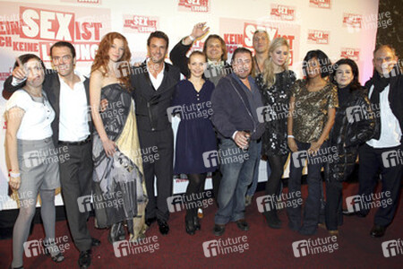 Anna Thalbach, Marleen Lohse, Stephan Luca, Janin Reinhardt, Armin Rohde, Stefan Kretzschmar, Collien Ulmen-Fernandes, Hannelore Elsner und Premieregäste