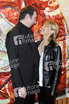 Andrei Krioukov, Deborah Kara Unger