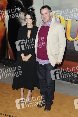 Latifa Ouaou, Chris Miller