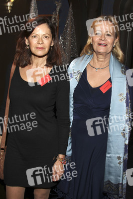 Angela Roy, Claudia Rieschel