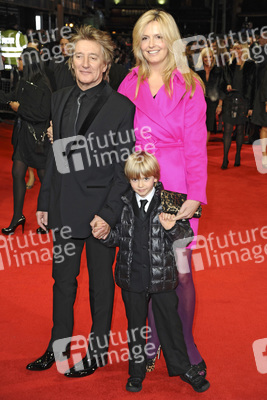 Rod Stewart mit Gattin Penny Lancaster und Sohn