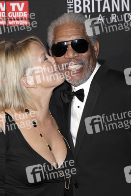 Morgan Freeman mit Sarah Cairns