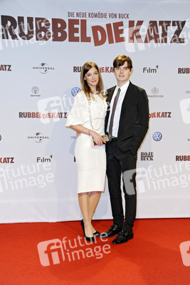 Alexandra Maria Lara, Sam Riley