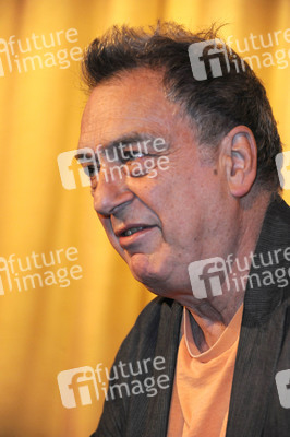 Stephen Frears