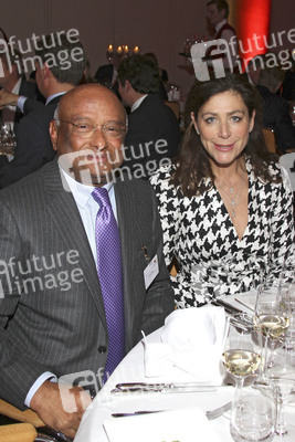 Ian K. Karan, Alexandra von Rehlingen