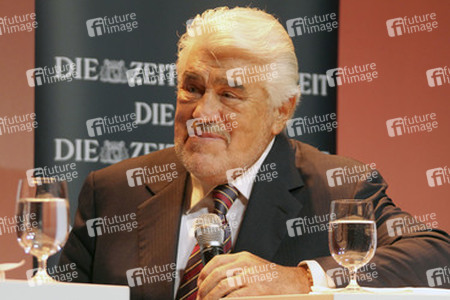 Mario Adorf