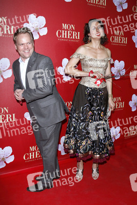 Lola Paltinger mit Begleitung