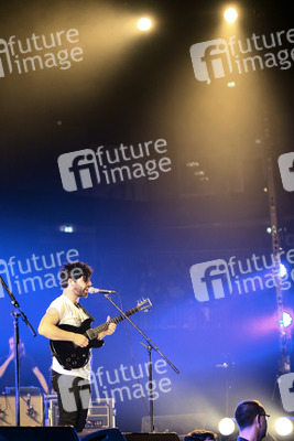 Yannis Philippakis (Foals)