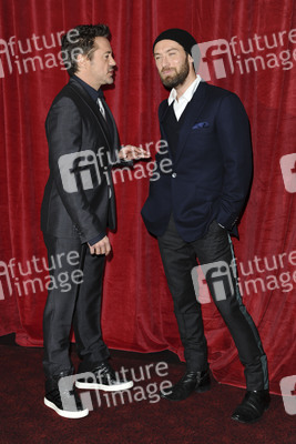 Robert Downey Jr., Jude Law