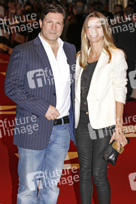 Francis Fulton-Smith, Verena Klein