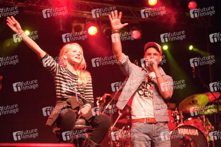 Pietro Lombardi mit Sina aus dem Publikum