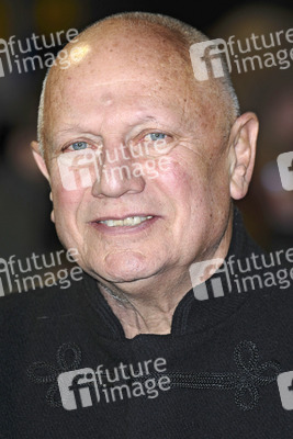 Steven Berkoff