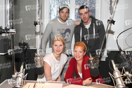 Jannik Endemann (Dick), Ivo Möller (Julian), Theresa Underberg (Anne), Alexandra Garcia (George)