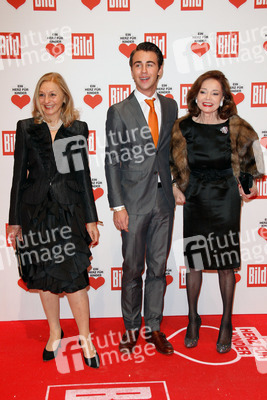 Anja Heine, Ann-Katrin Bauknecht mit Sohn Lucas