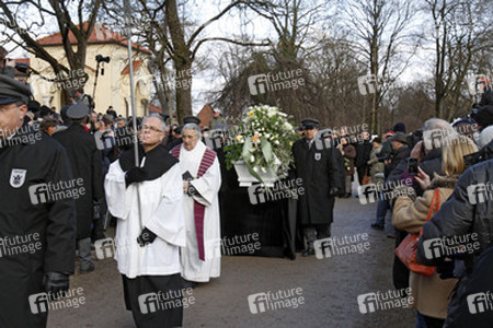 Sarg mit Johannes Heesters