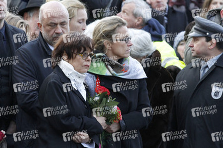 Schauspielerin; Witwe von Johannes Heesters; Enkelin von Johannes Heesters;