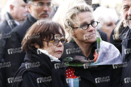 Simone Rethel, Wiesje Herold