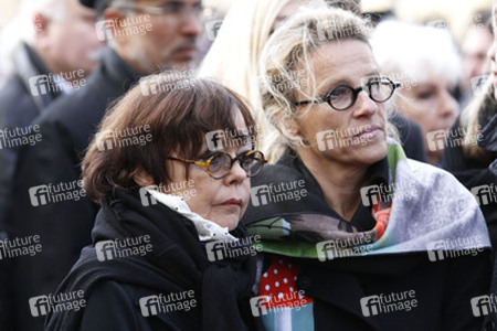 Simone Rethel, Wiesje Herold