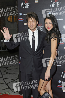 Sebastian Deyle, Rebecca Mir