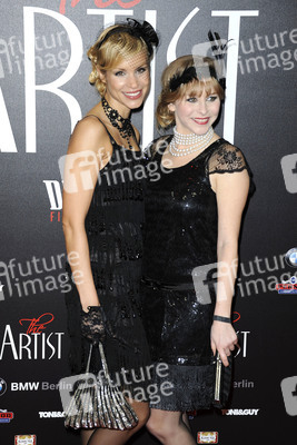 Nina-Friederike Gnädig, Jasmin Schwiers