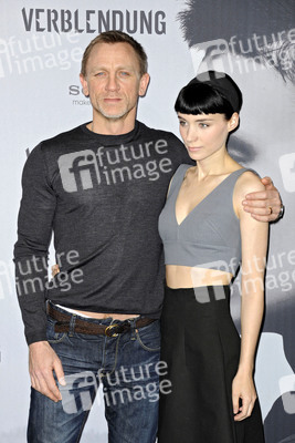 Daniel Craig, Rooney Mara