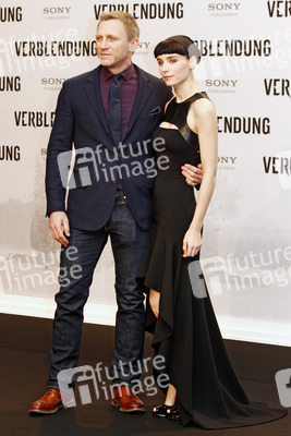 Daniel Craig, Rooney Mara
