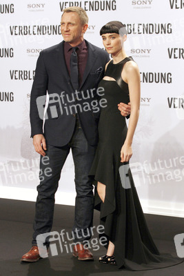Daniel Craig, Rooney Mara
