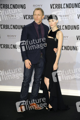 Daniel Craig, Rooney Mara