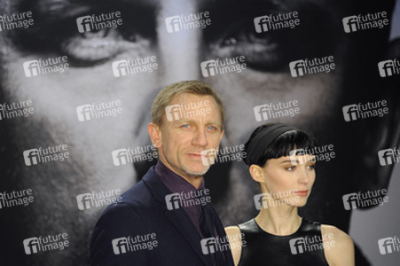 Daniel Craig, Rooney Mara