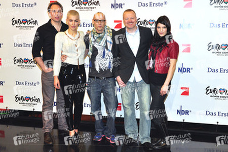 Steven Gätjen, Alina Süggeler, Thomas D, Stefan Raab, Sandra Rieß