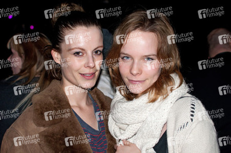 Karolin Peiter, Nike Martens