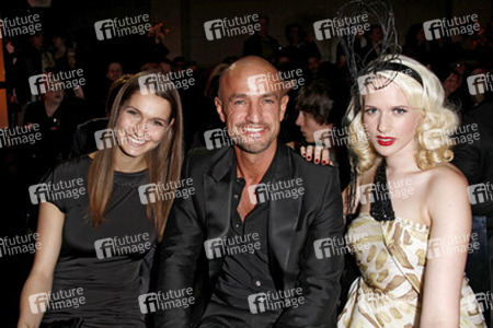 Peyman Amin mit Freundin Miriam Mack, Sarah Knappik