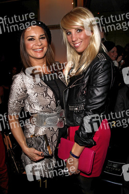 Gitta Saxx, Annemarie Eilfeld